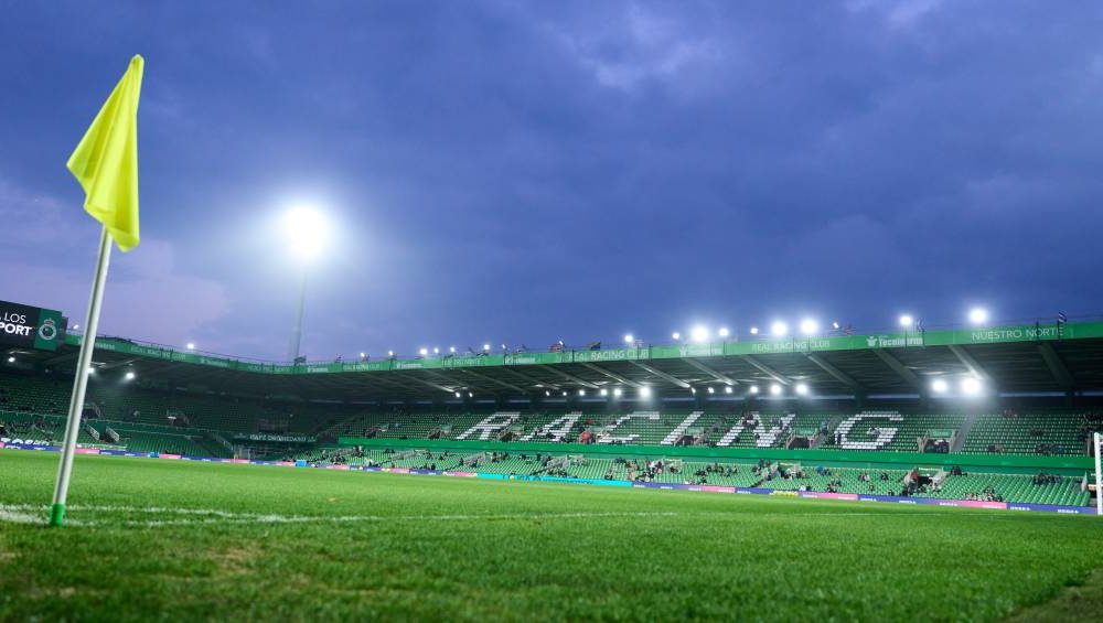 Racing Santander x Barcelona: onde assistir, horário e escalações