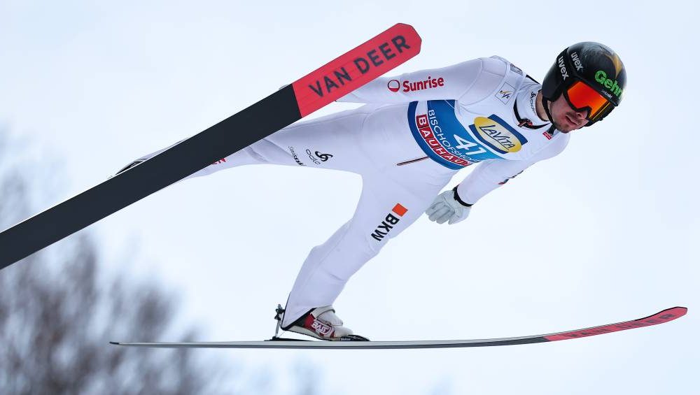 Por que atletas do salto de esqui estariam tentando aumentar o pênis | Janela Indiscreta