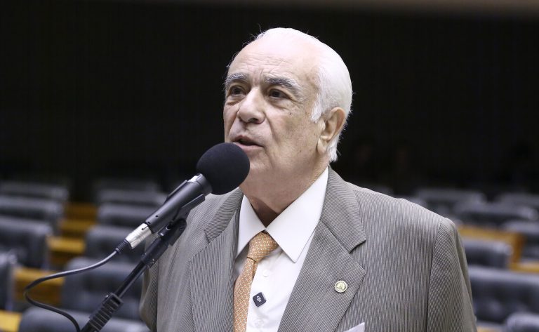 Projeto proíbe reconhecimento de união estável após falecimento de um dos parceiros – Notícias