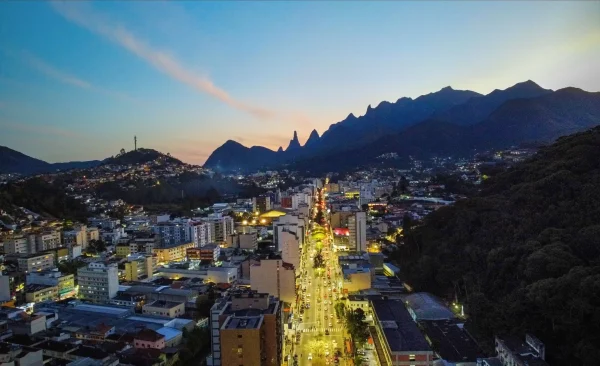 MP recomenda revogação de lei que autoriza prédios de até 20 andares em Teresópolis